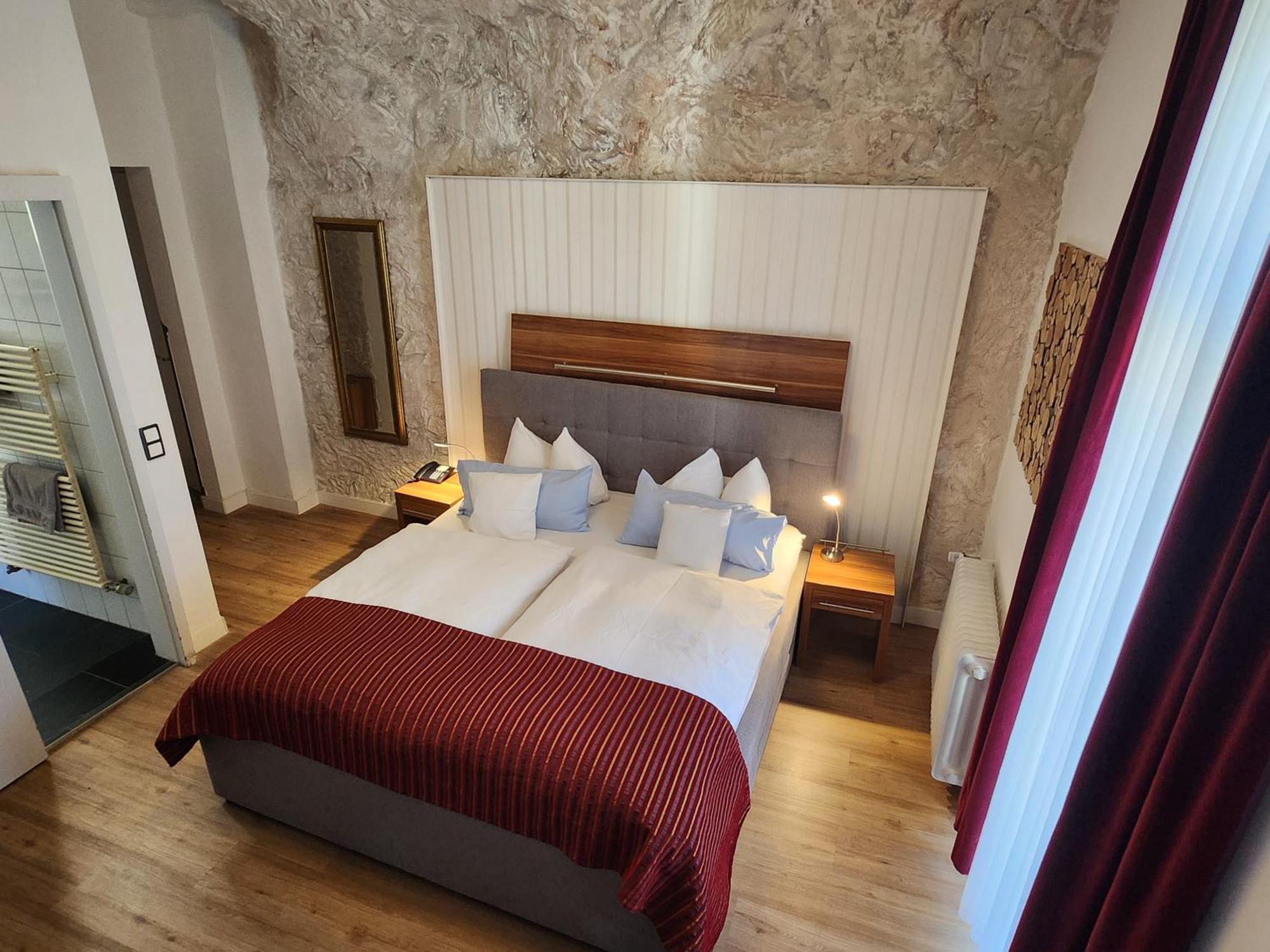 Hotel Almrausch บาดไรเฮนฮัล ภายนอก รูปภาพ