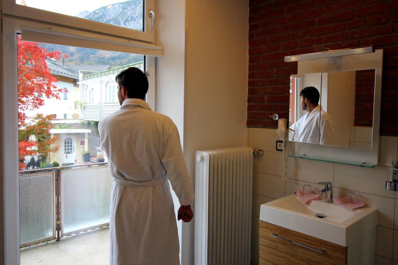 Hotel Almrausch บาดไรเฮนฮัล ภายนอก รูปภาพ